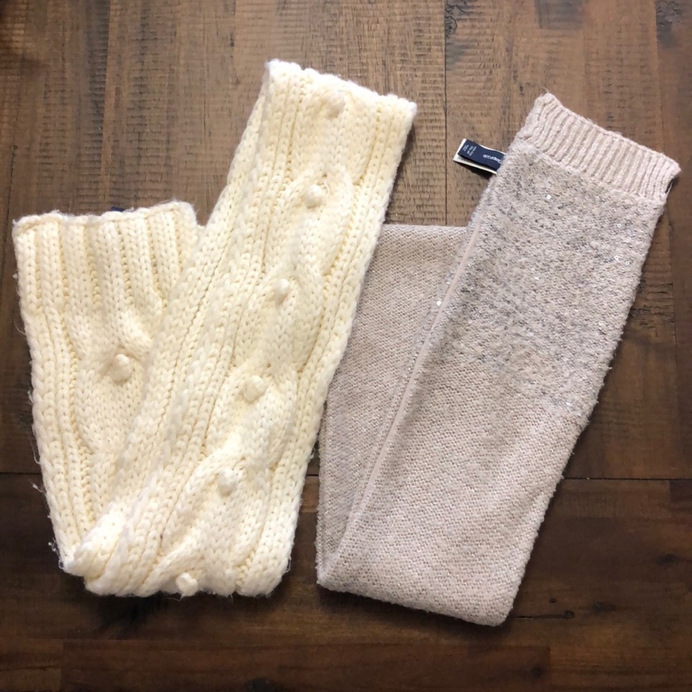 2 cute GAP girls scarves 1 size - XS-XXL